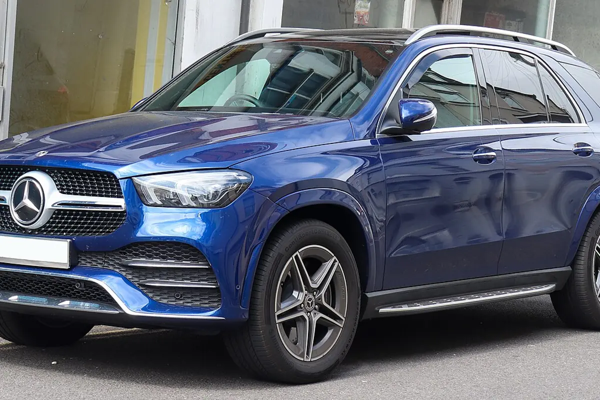 Mercedes-Benz GLE 450 4MATIC · Frente tres cuartos