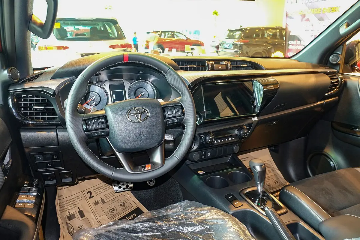 Toyota Hilux GR-Sport 4x4 · Interior