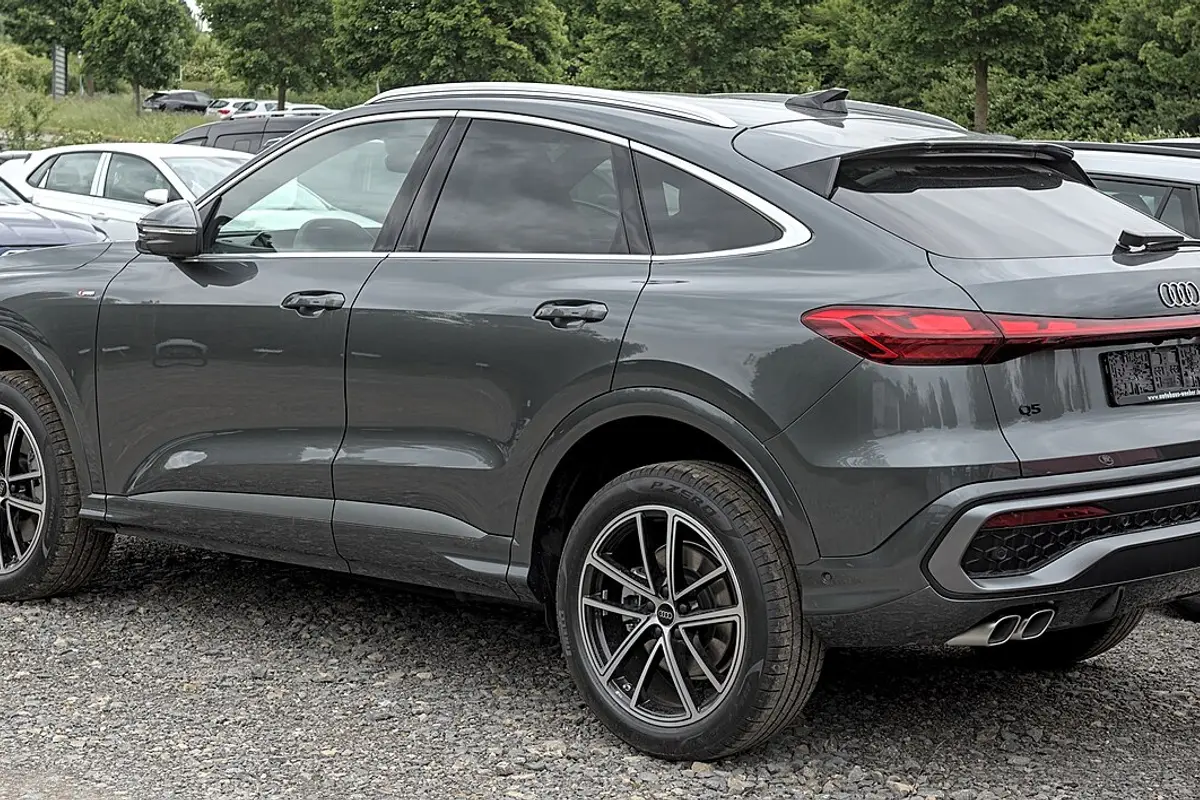Audi Q5 Sportback · Trasera
